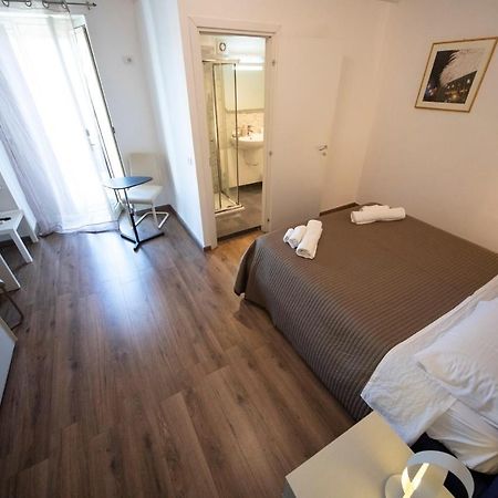 Zurria Rooms カターニア エクステリア 写真