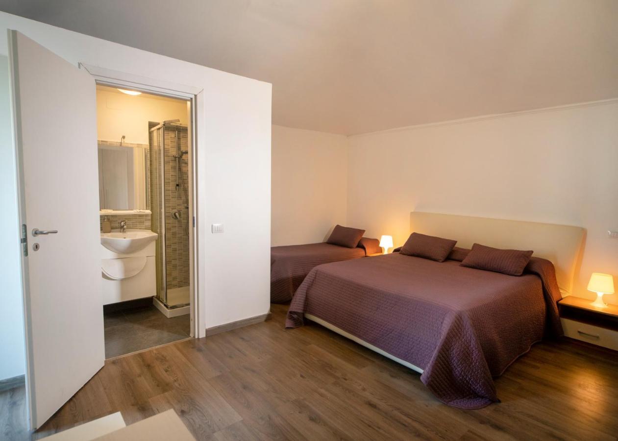 Zurria Rooms カターニア エクステリア 写真