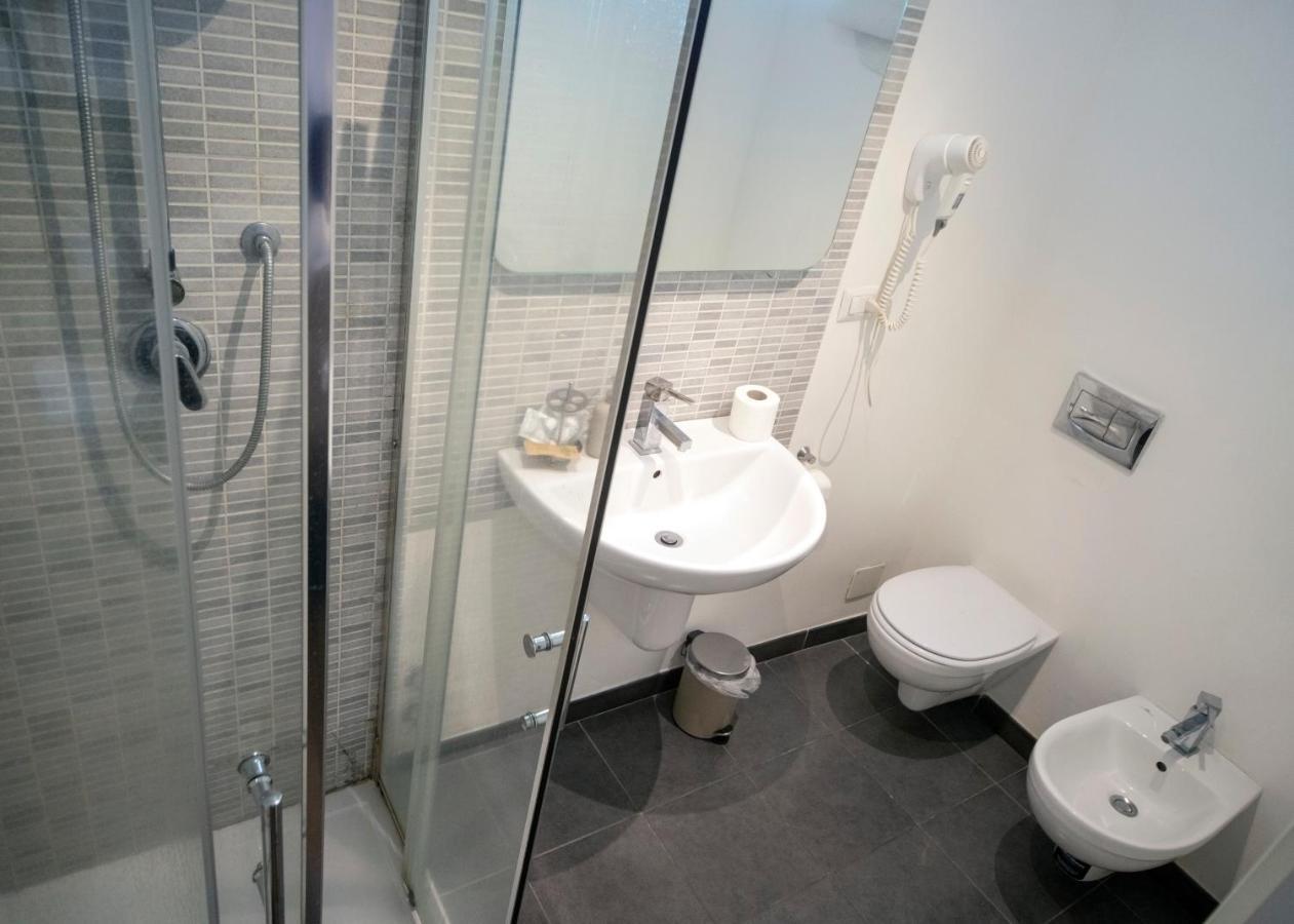 Zurria Rooms カターニア エクステリア 写真