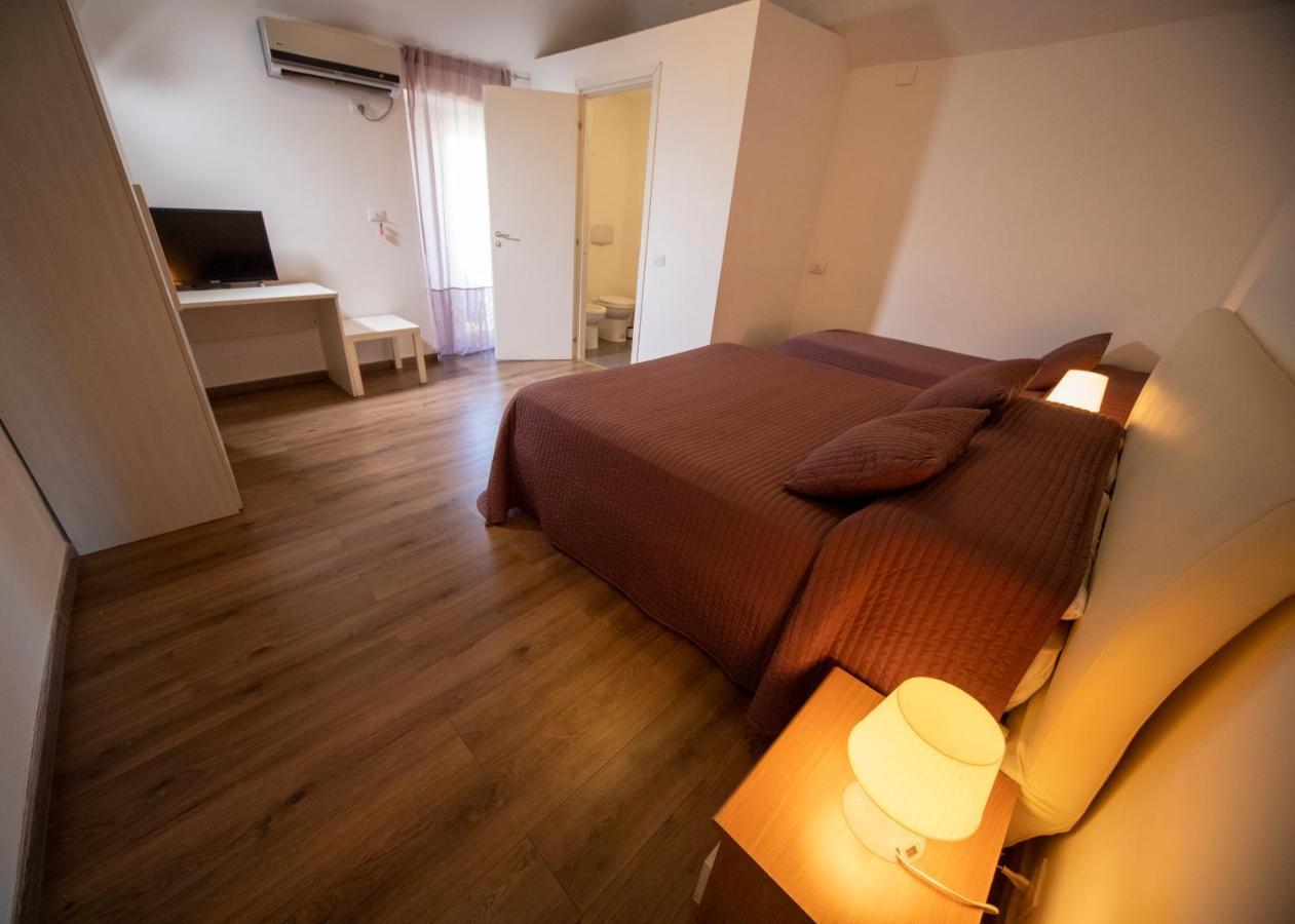 Zurria Rooms カターニア エクステリア 写真